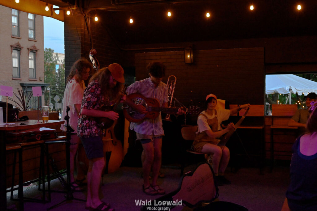 Marxist Jargin performing with string instruments